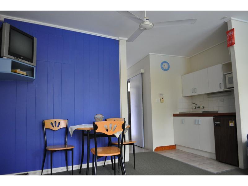 Ocean Paradise Studios & Apartments Coffs Harbour Exterior photo
