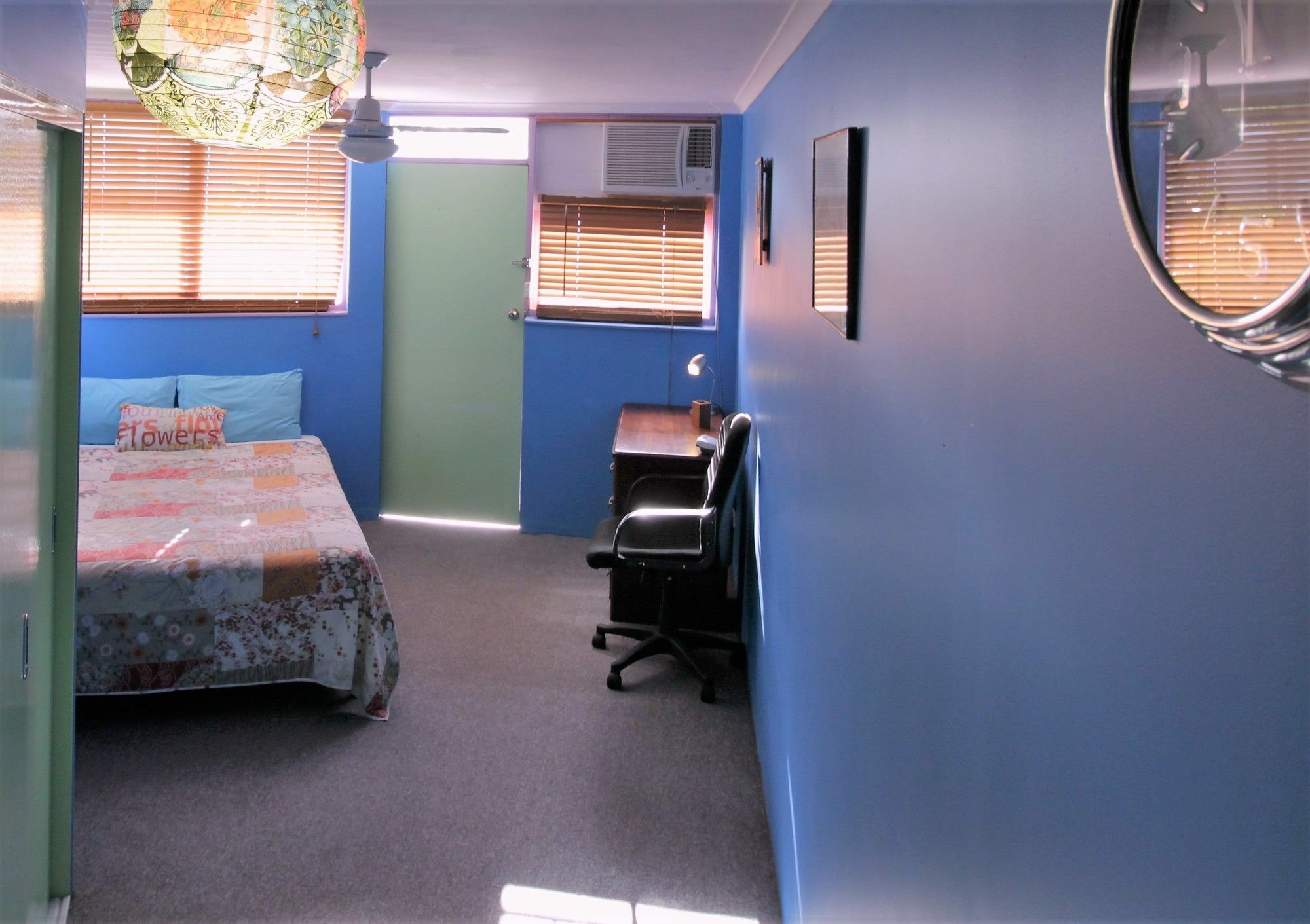 Ocean Paradise Studios & Apartments Coffs Harbour Exterior photo